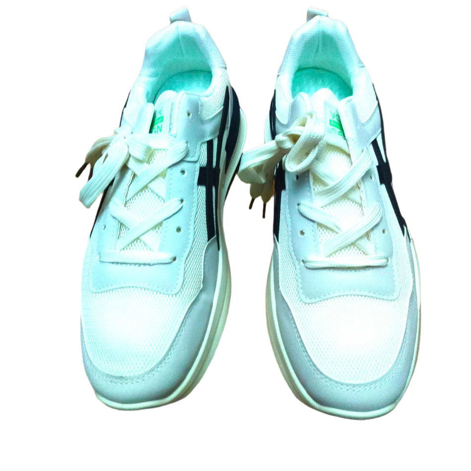 INSTOCK - Men’s Retro Mesh Sneakers – Breathable & Trendy for