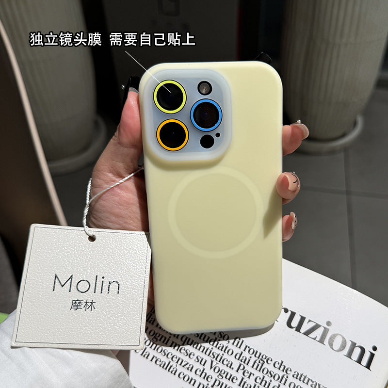 iPhone 16 Pro Max Silicone Case with Magnetic Charging