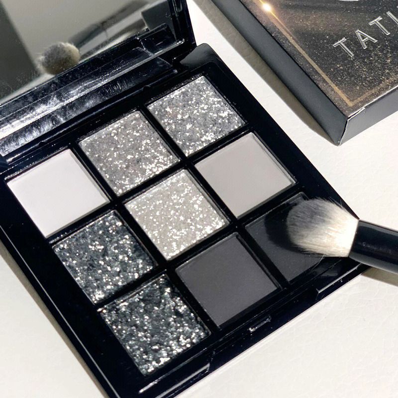 Black Swan 9-Color Eyeshadow Palette | Dark Metal Punk Smoky