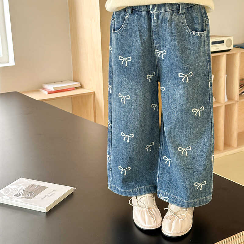 Girls Bow Print Loose Jeans Autumn 2026