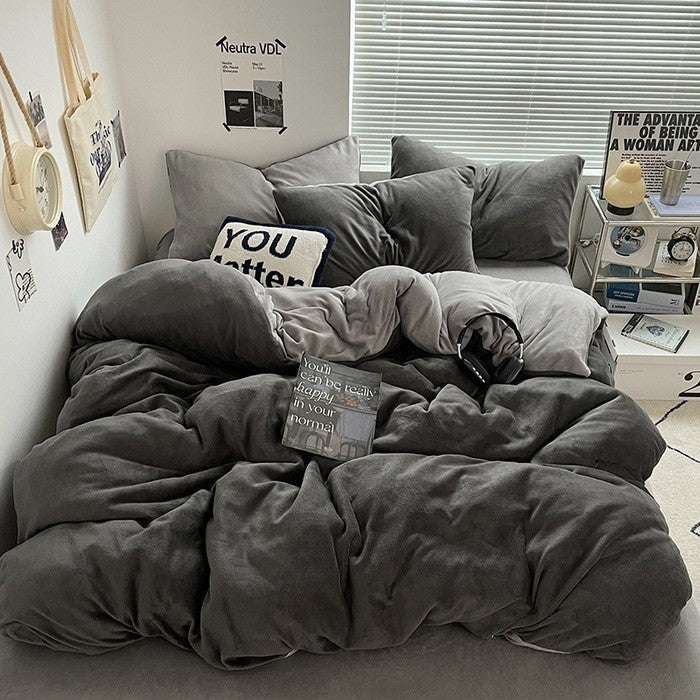 Class A Thickened Milk Velvet Ultra-Soft 4-Piece Bedding Set