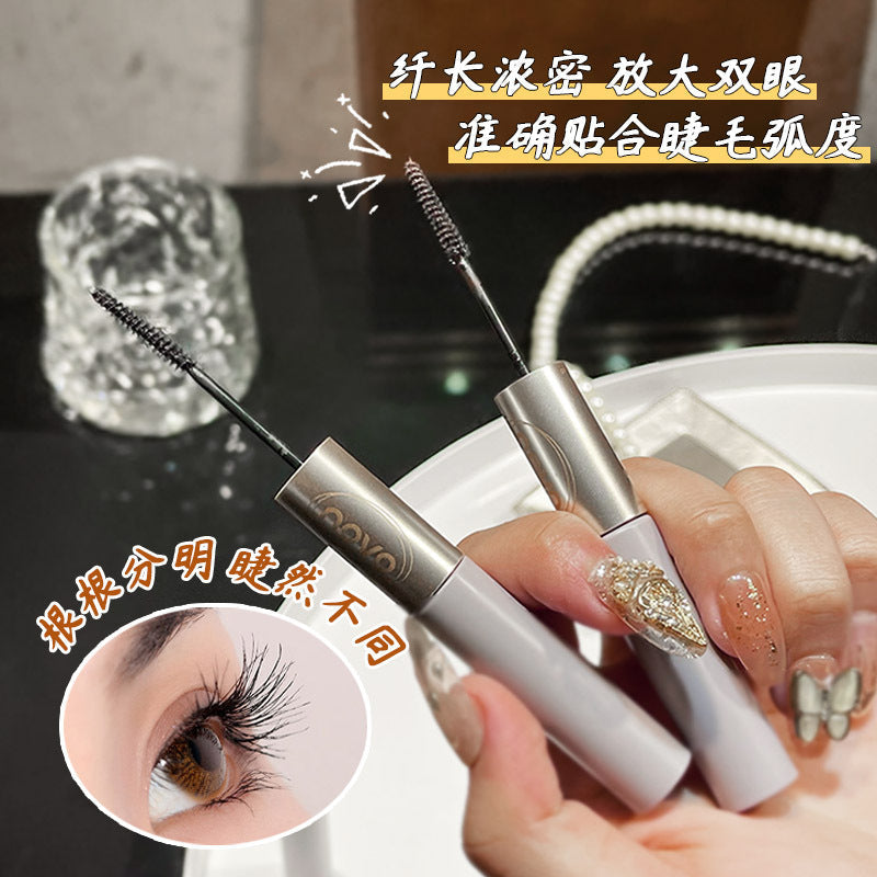 Novo Double-Ended Mascara | Feather-Light Lash Primer