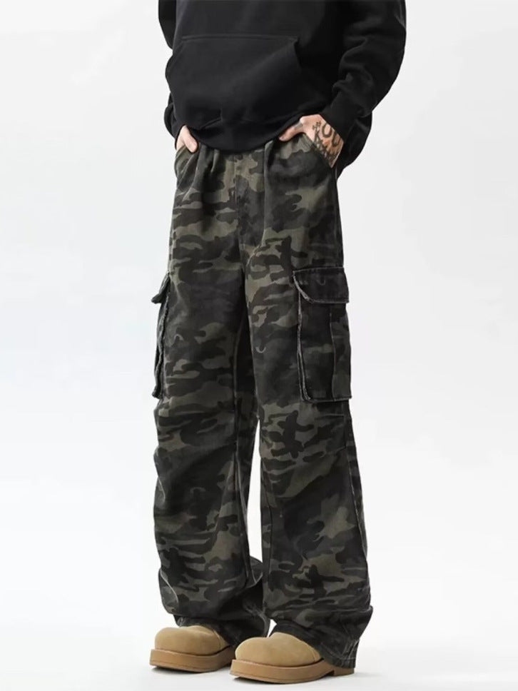 Camouflage Cargo Jeans – Multi-Pocket Style