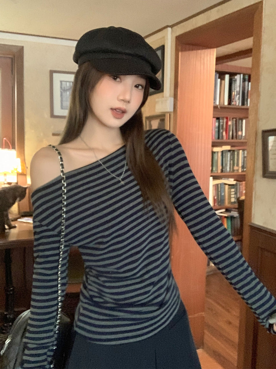 Korean Style Contrast Striped Off-Shoulder Slimming Top (2026)