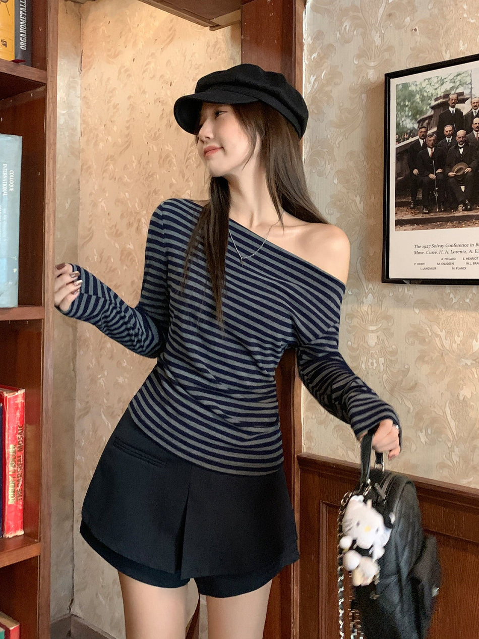 Korean Style Contrast Striped Off-Shoulder Slimming Top (2026)