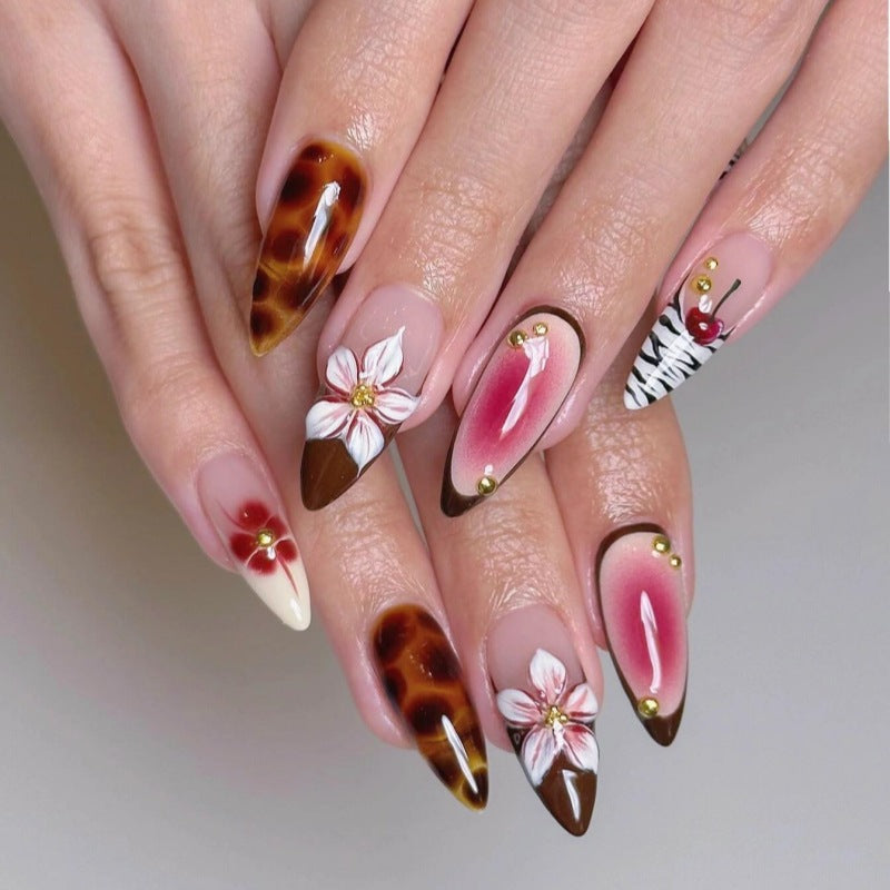 Leopard Flower Gold Nail Set – 24 Piece Almond Nails