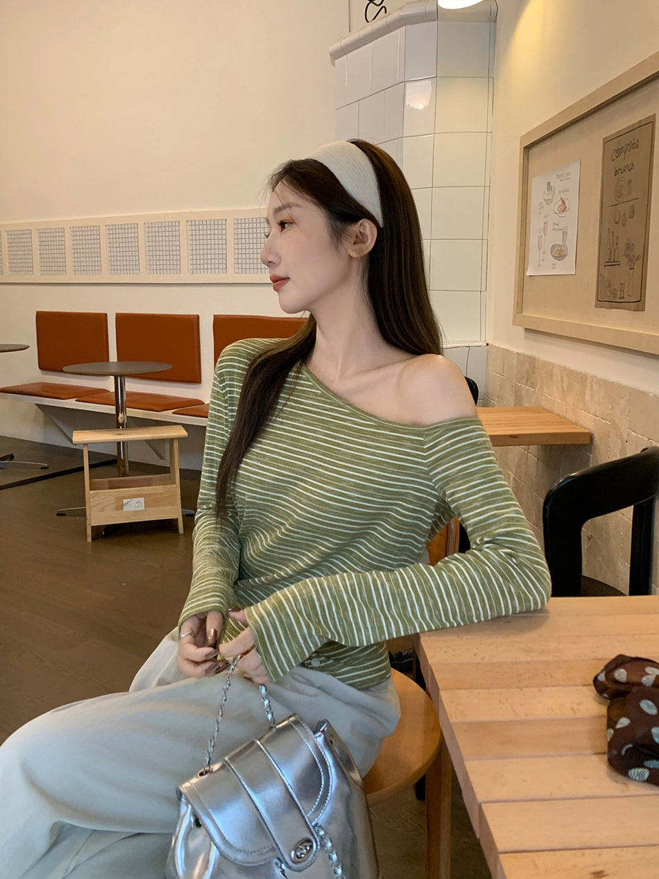 Retro Off Shoulder Button Long Sleeve Top