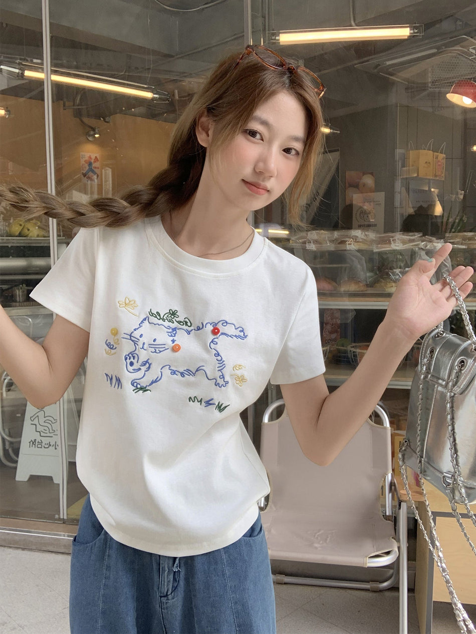 Cute Cat Embroidered Loose Fit T Shirt