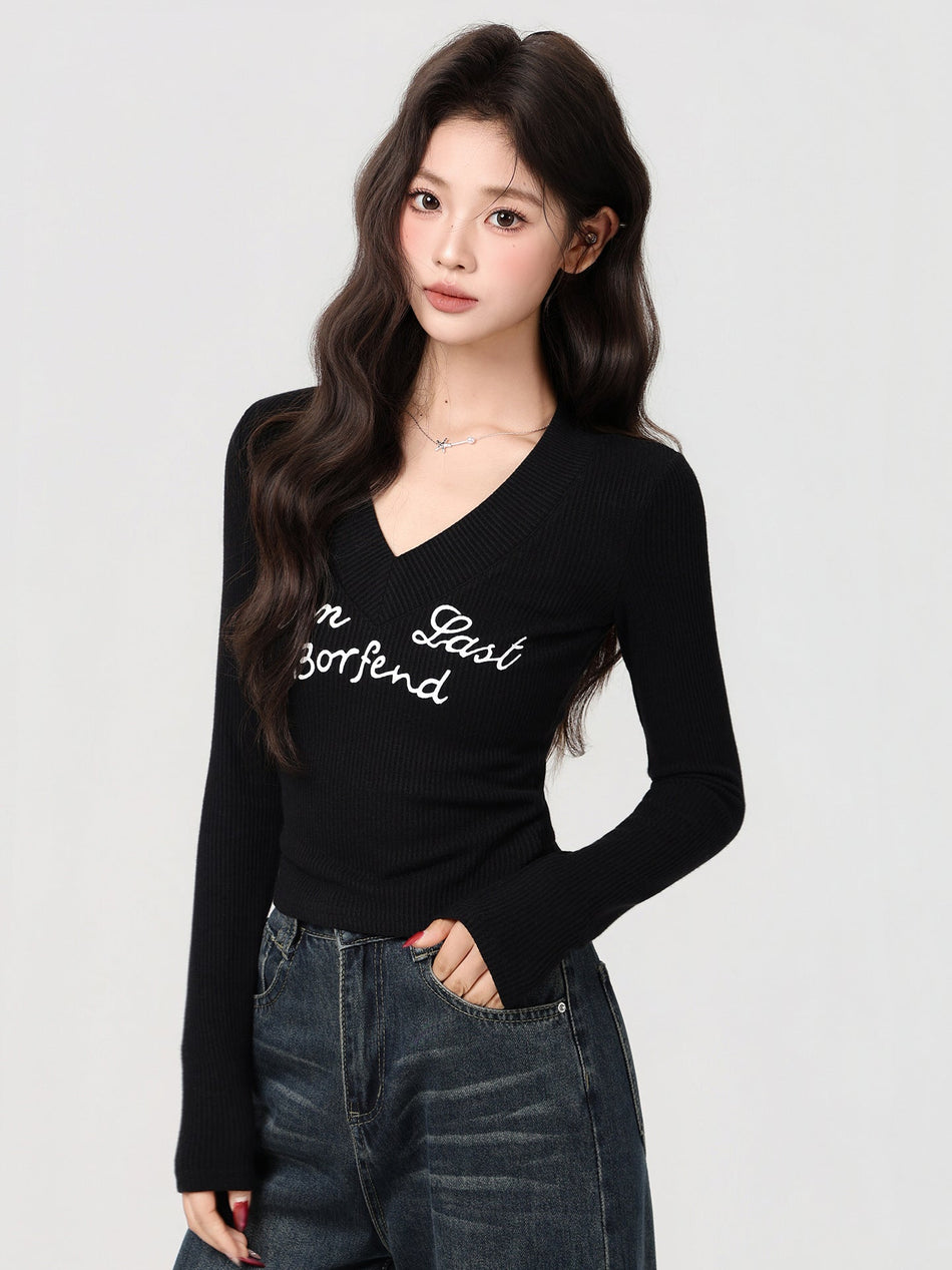 Black V Neck Printed Slim Fit Women Winter Top