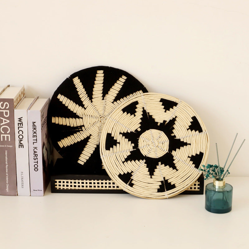 [2026 Afro-Boho] Hand-Woven Rattan & Straw Wall Mandala