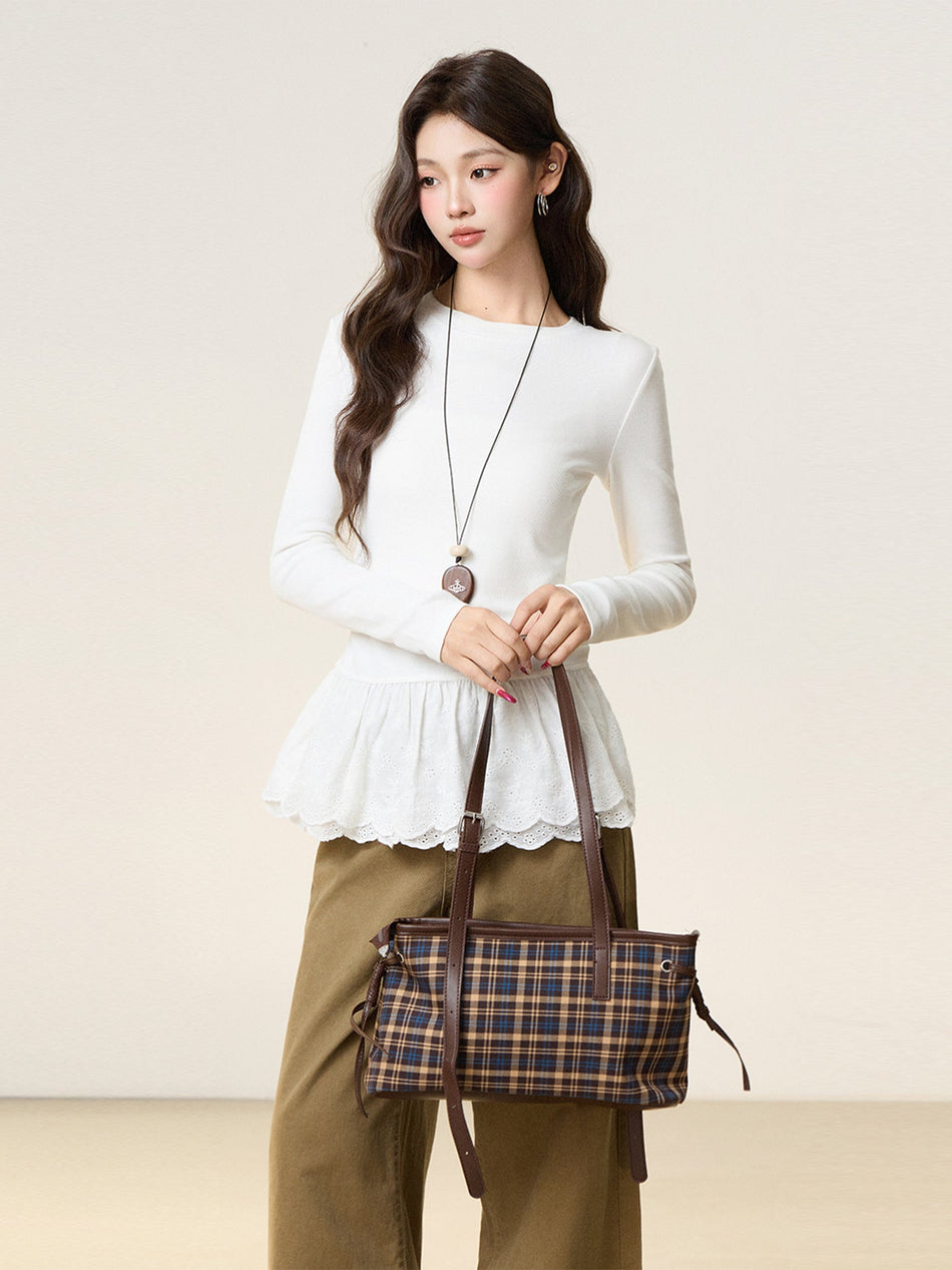 White Lace Hem Women Long Sleeve Winter Undershirt Top