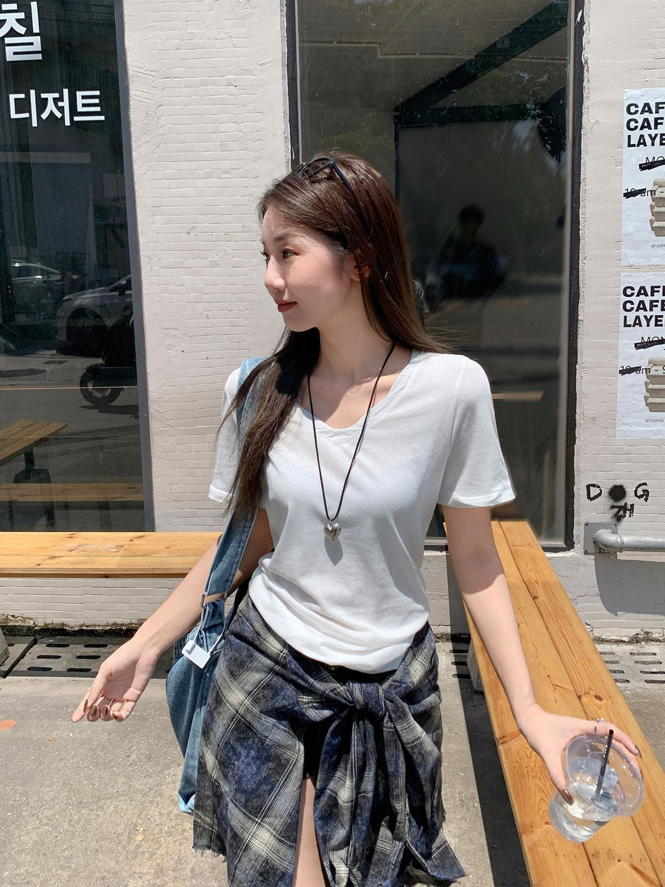 White V-Neck Pleated Shoulder Women T-Shirt 2026