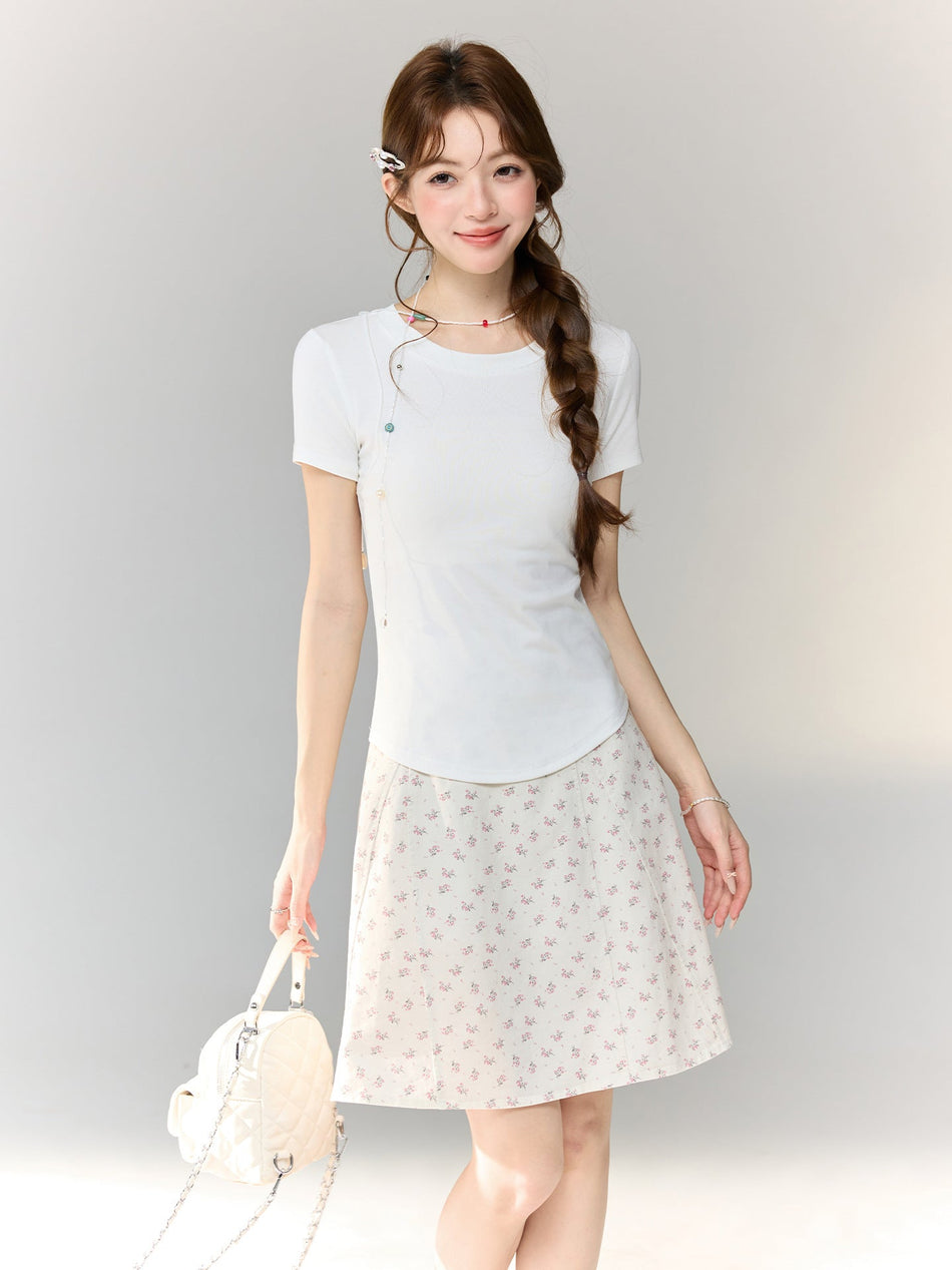 Women’s White Slim Fit Round Neck T-Shirt