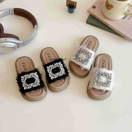 2026 Girls’ Rhinestone Buckle Slip-On Sandals – Kids Fashion Nepal | Tudoholic
