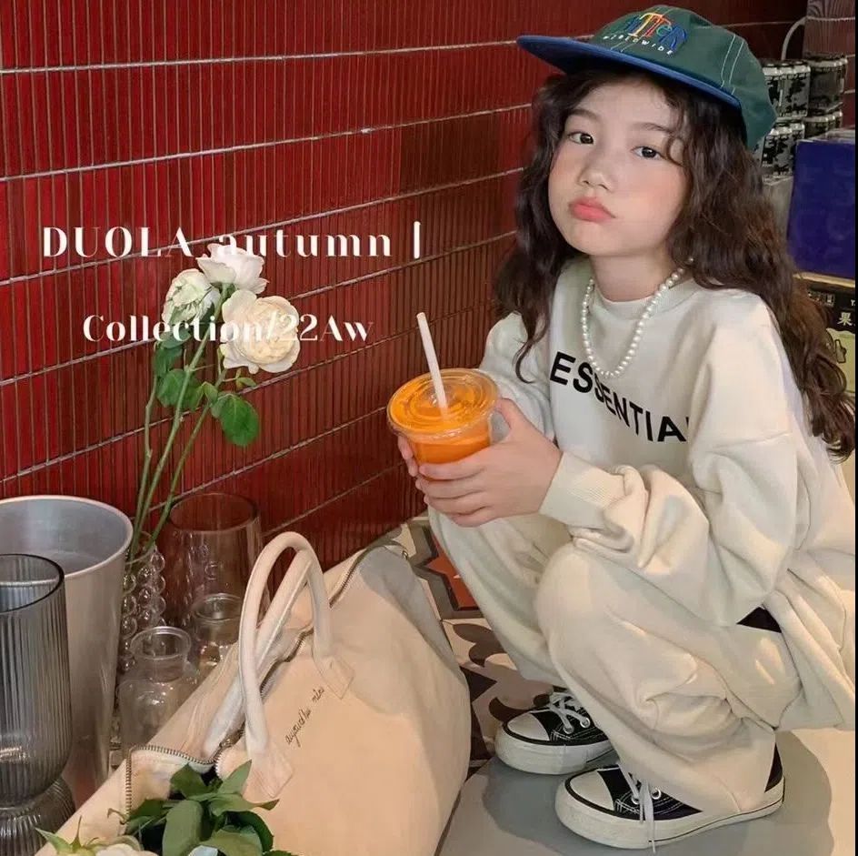 Korean-Style 2025 Kids’ Autumn Letter Sports Two-Piece – Spring Autumn Kids Fashion Nepal | Tudoholic