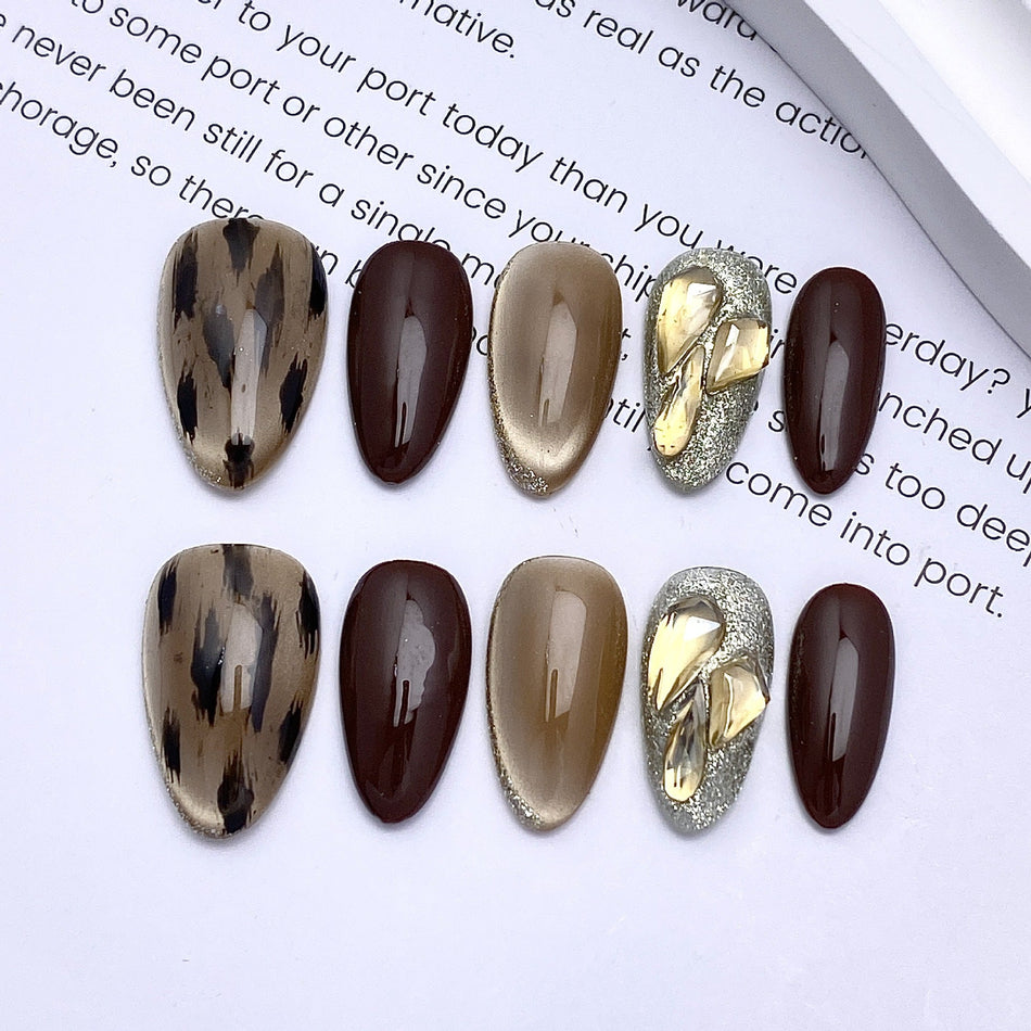 Leopard Print Cat Eye Nails – Short Almond Style