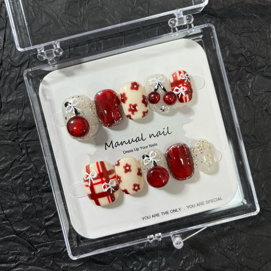 Cute Cartoon Short Nails – Handmade Press-On Set