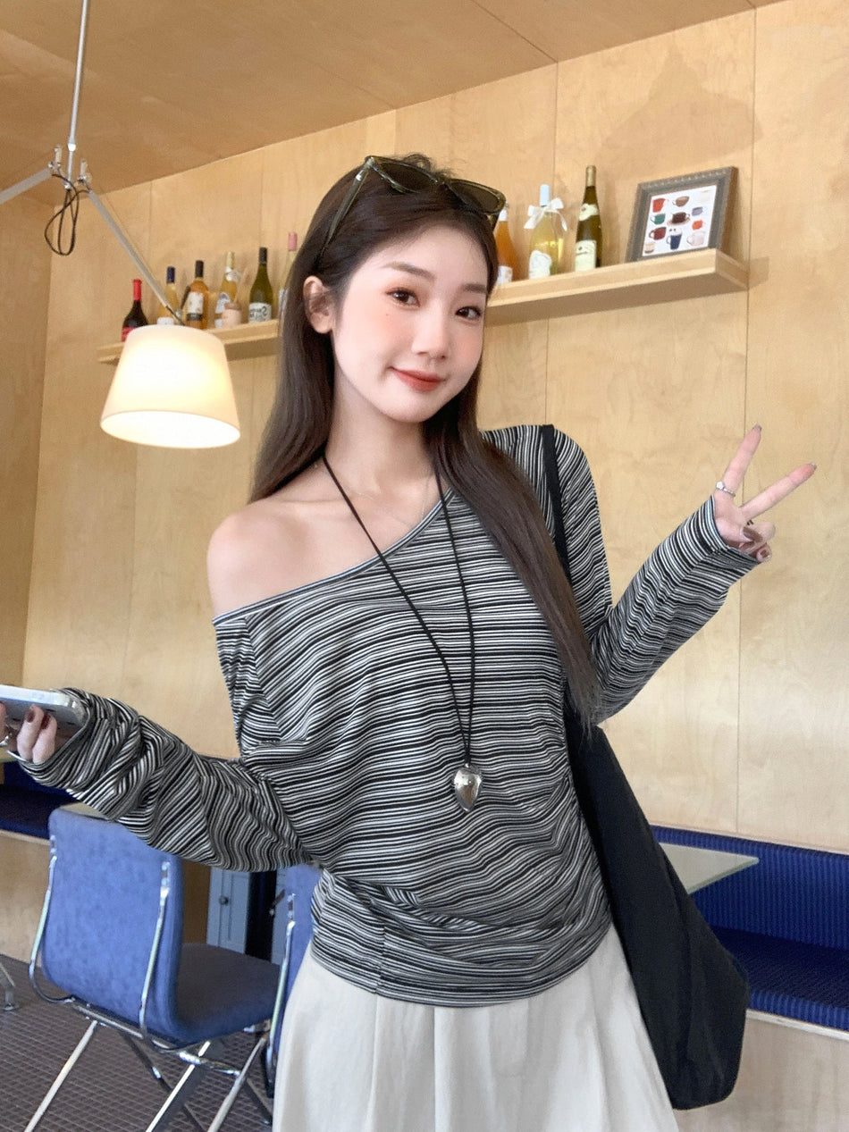 One-Shoulder Striped Top Women 2026 Autumn Korean Style