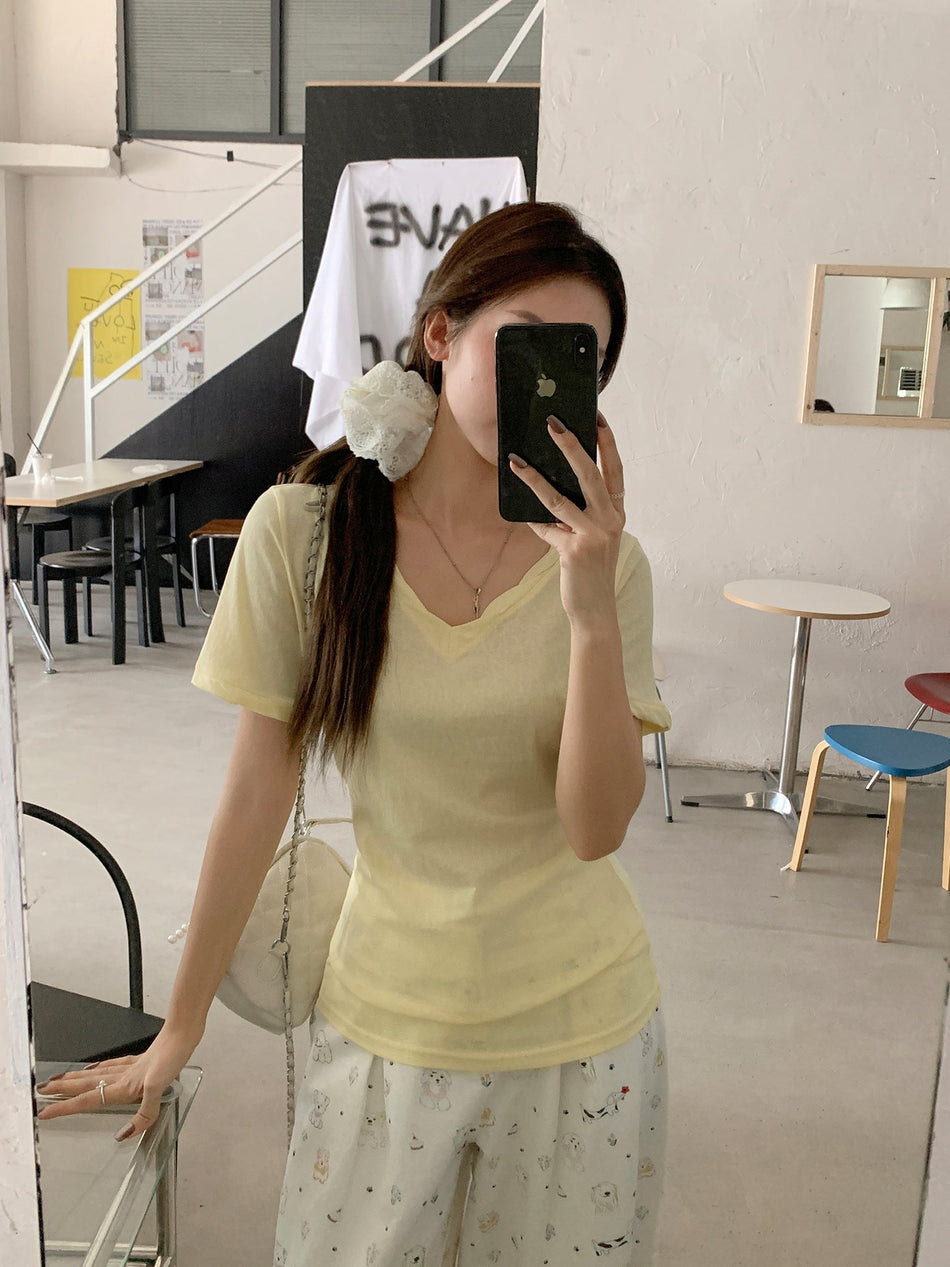 Yellow Twisted V-Neck Short Sleeve T-Shirt Women 2026