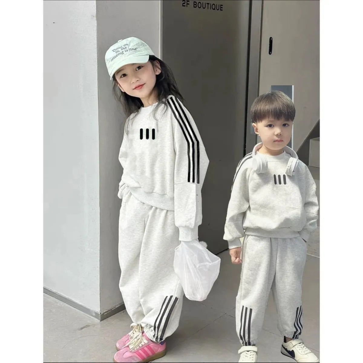 Kids 2025 Autumn Korean-Style Two-Piece Sports Set – Spring Autumn Kids Fashion Nepal | Tudoholic