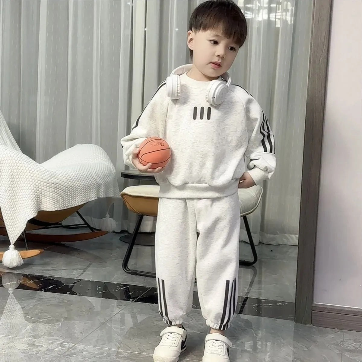 Kids 2025 Autumn Korean-Style Two-Piece Sports Set – Spring Autumn Kids Fashion Nepal | Tudoholic