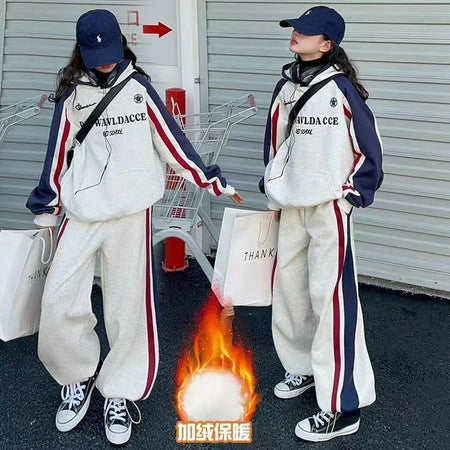 Girls 2024 Autumn-Winter Fleece Sports Two-Piece Set – Winter Kids Fashion Nepal | Tudoholic