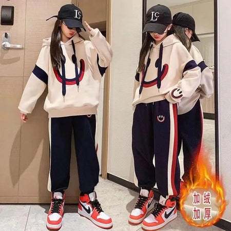 Girls 2024 Autumn-Winter Fleece Sweat Two-Piece Set – Winter Kids Fashion Nepal | Tudoholic