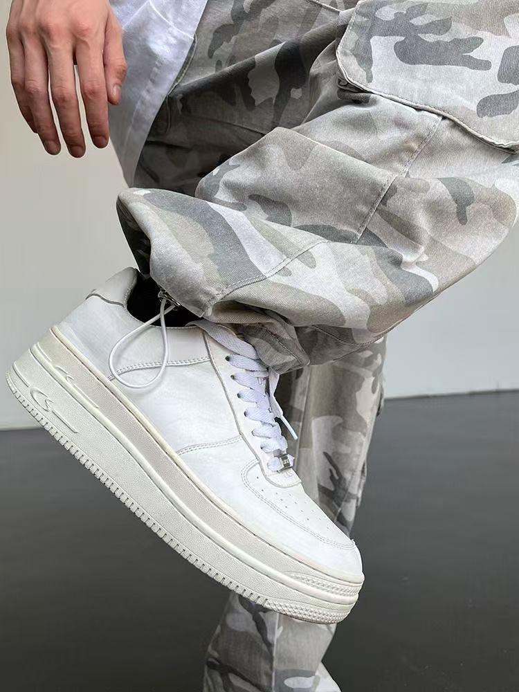 Unisex Camouflage Multi-Pocket Cargo Jeans