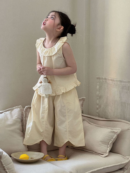 Girls Sleeveless Vest Pants Set Summer 2026 Outfit – Summer Kids Fashion Nepal | Tudoholic