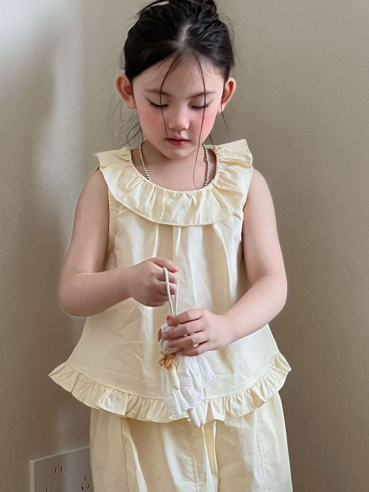 Girls Sleeveless Vest Pants Set Summer 2026 Outfit – Summer Kids Fashion Nepal | Tudoholic
