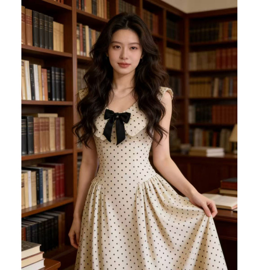 Hong Kong Polka Dot Bow Elegant Summer Long Dress 2026