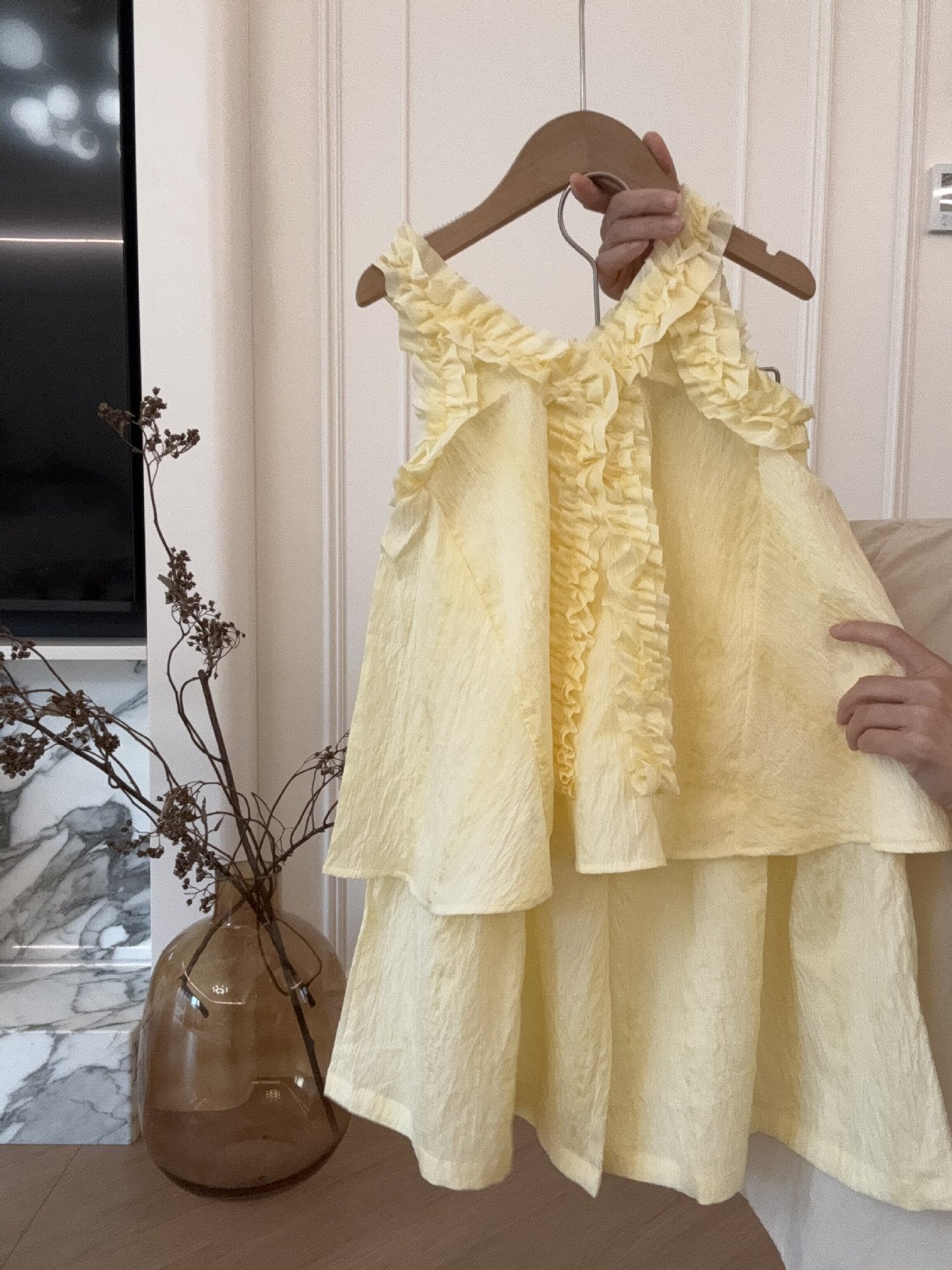 Girls French Holiday Ruffle Top & Skirt Set – Kids Fashion Nepal | Tudoholic
