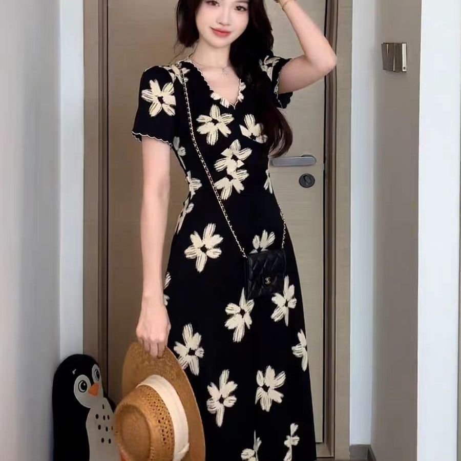 Women French V-Neck Floral Slim Fit Elegant Dress