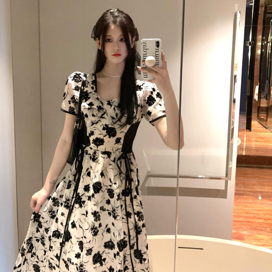 Retro Floral Square Collar Lace-Up Midi Dress Women