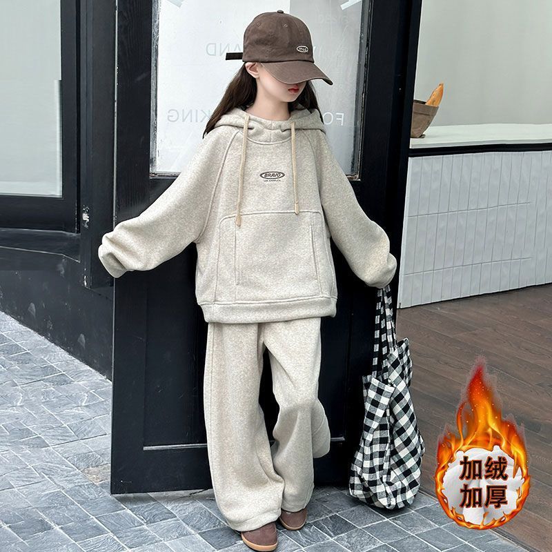 Girls Solid Sweatshirt Set – Winter Sports Outfit – Outfit Sets – Image 2