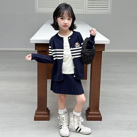 Girls Pleated Skirt Set – Winter Korean Outfit – Baby & Children's Outfits – Image 3