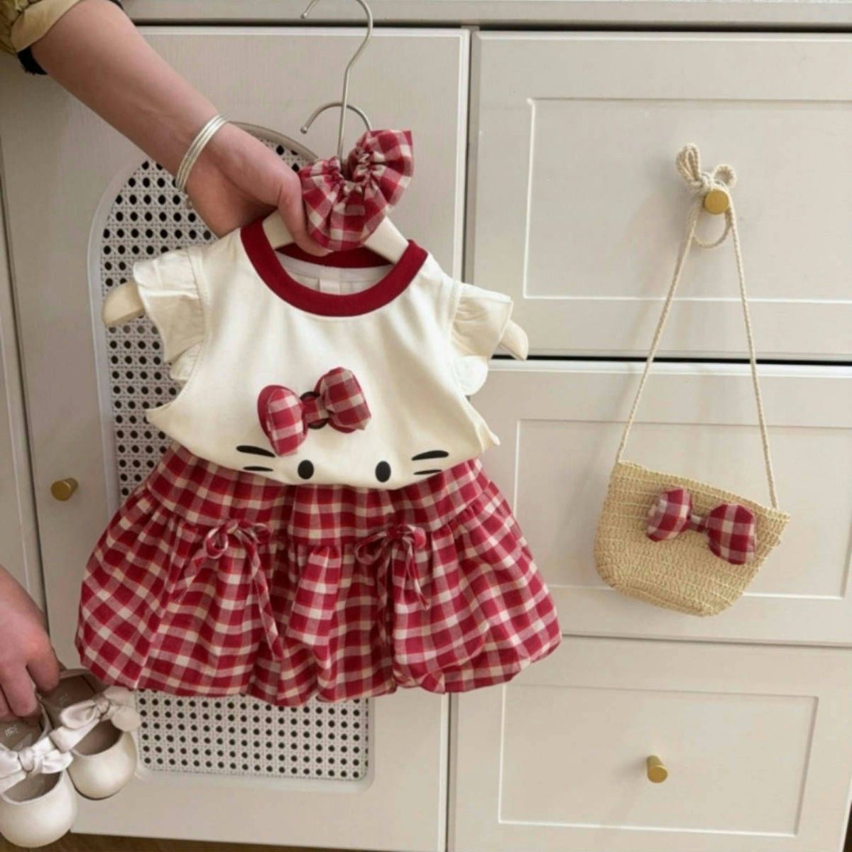 Baby Girls Cartoon T-Shirt & Plaid Flower Bud Skirt Set – Baby & Children's Outfits – Image 2