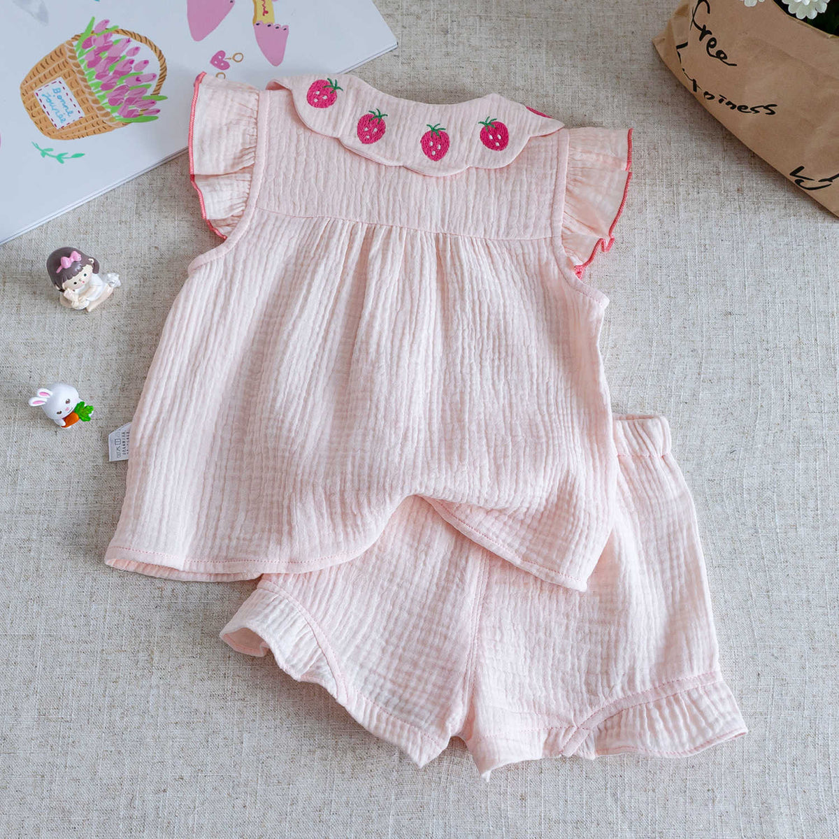 Baby Girls Korean Strawberry Lace Shirt & Shorts Set – Baby & Children's Outfits – Image 2