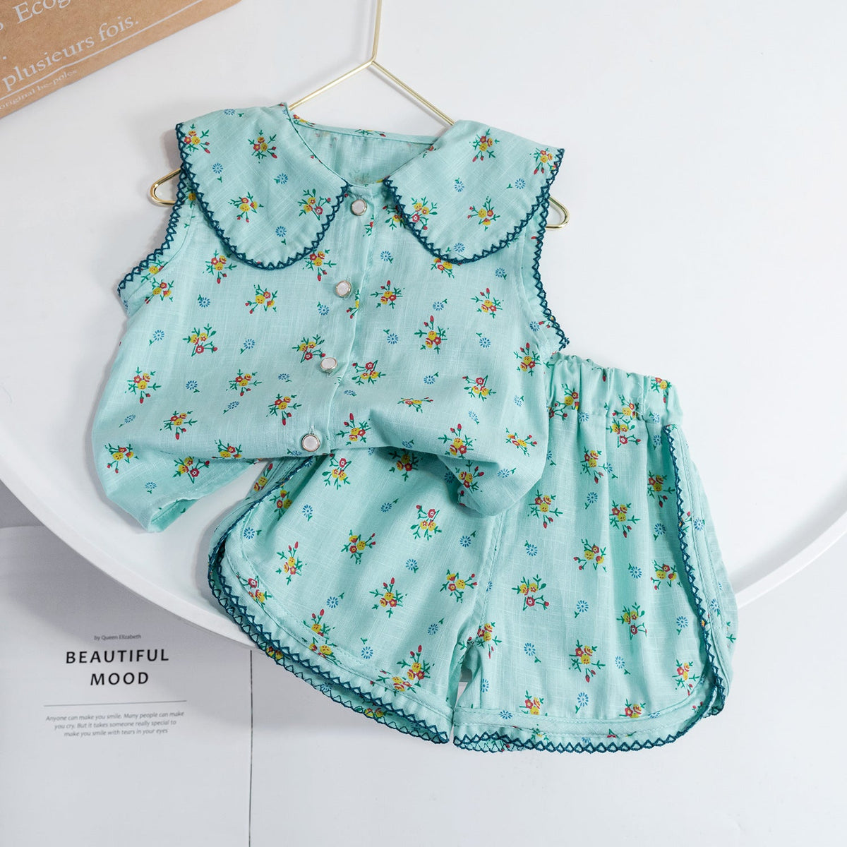 Baby Girls Korean Doll Collar Floral Shorts Set – Baby & Children's Outfits – Image 1