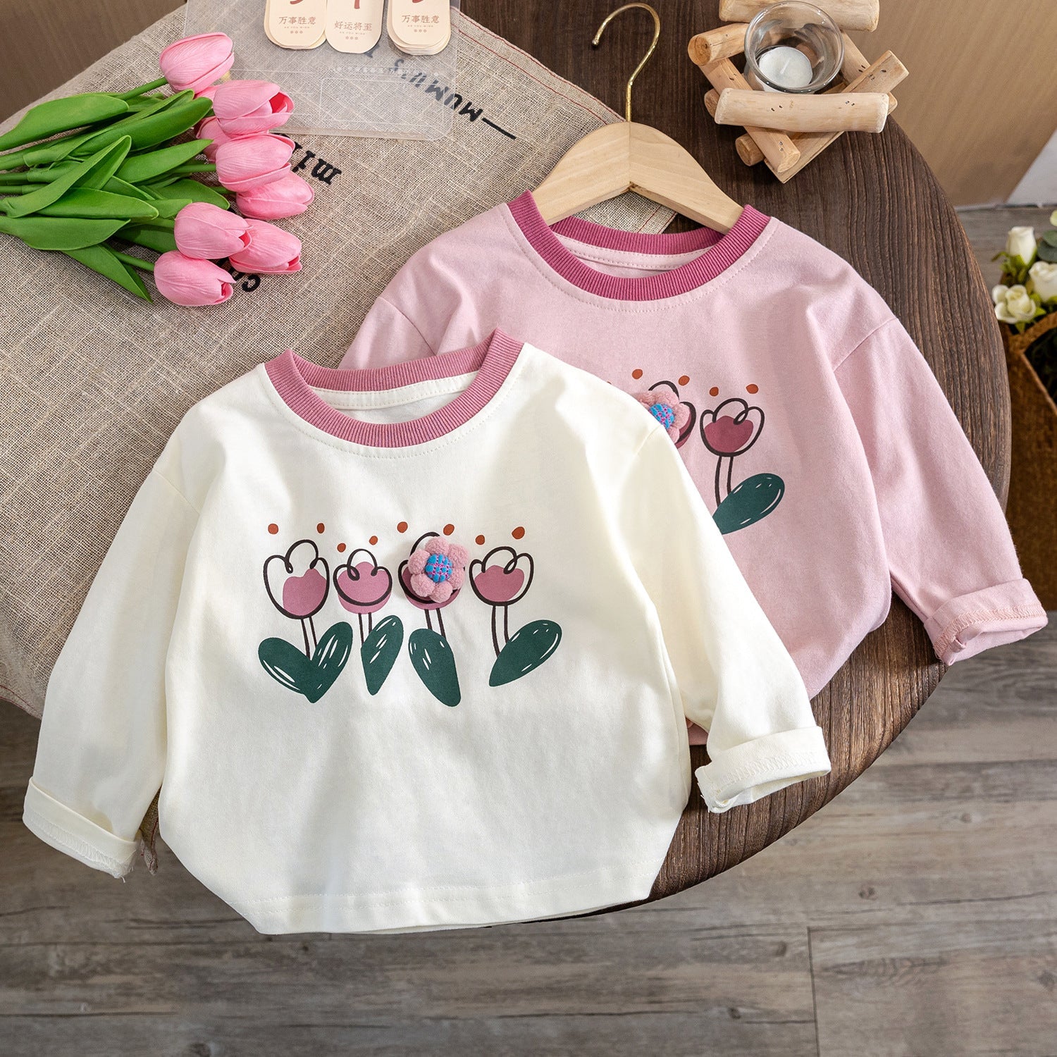Girls Contrast Print Long Sleeve T-Shirt – Autumn Top – T-Shirts – Image 1