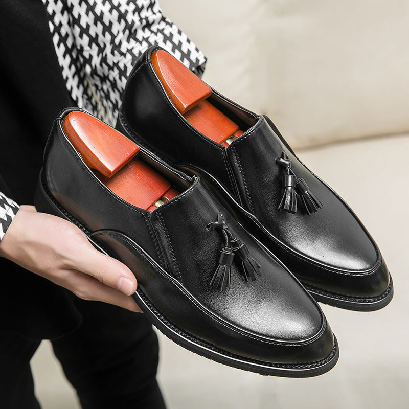 The Heritage-Bridge – Vintage Pointed Tassel Loafers | Young &