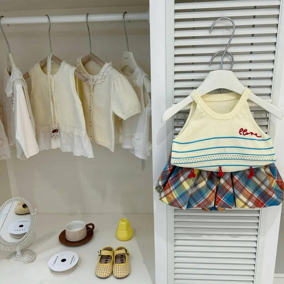 Girls Knitted Shirt & Plaid Pants Set – Korean Style Outfit – Outfit Sets – Image 2