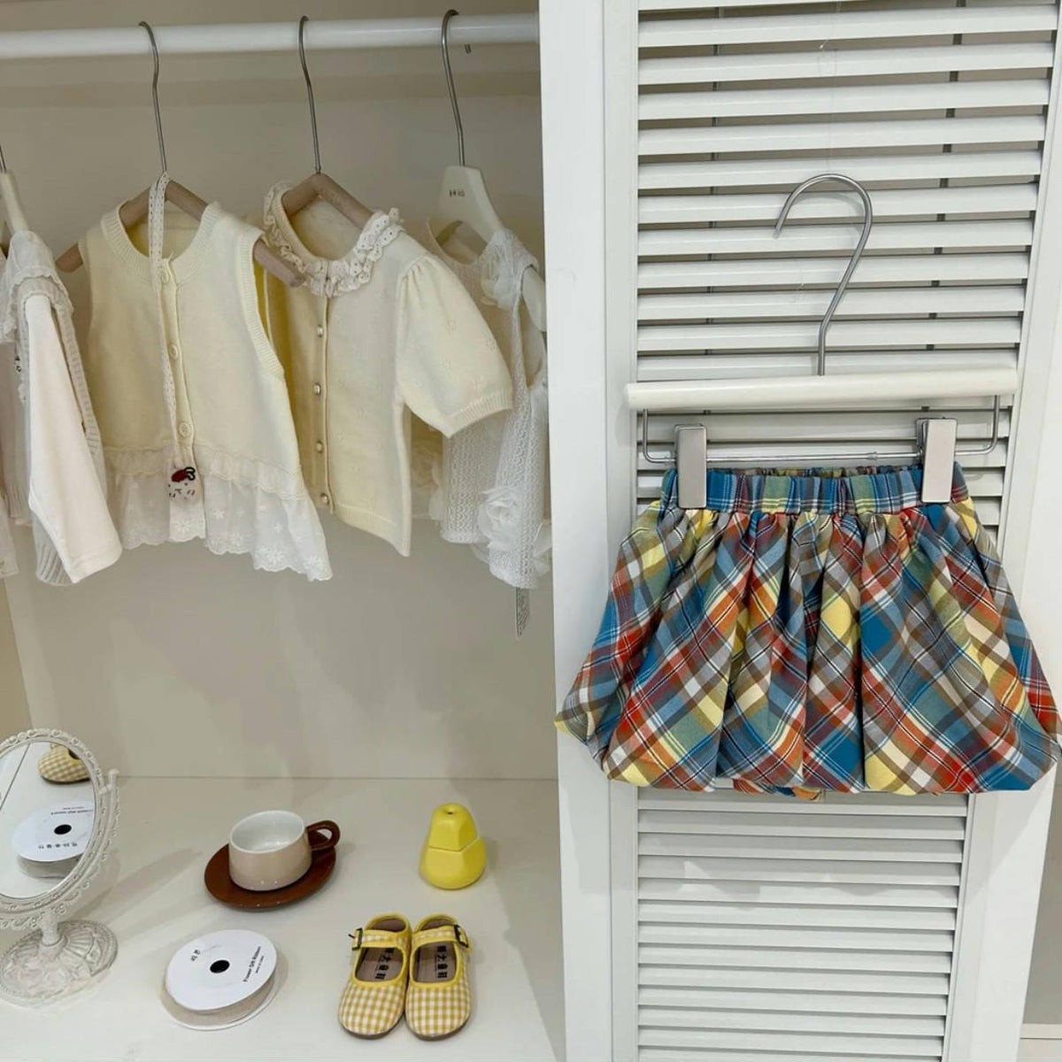 Girls Knitted Shirt & Plaid Pants Set – Korean Style Outfit – Outfit Sets – Image 4