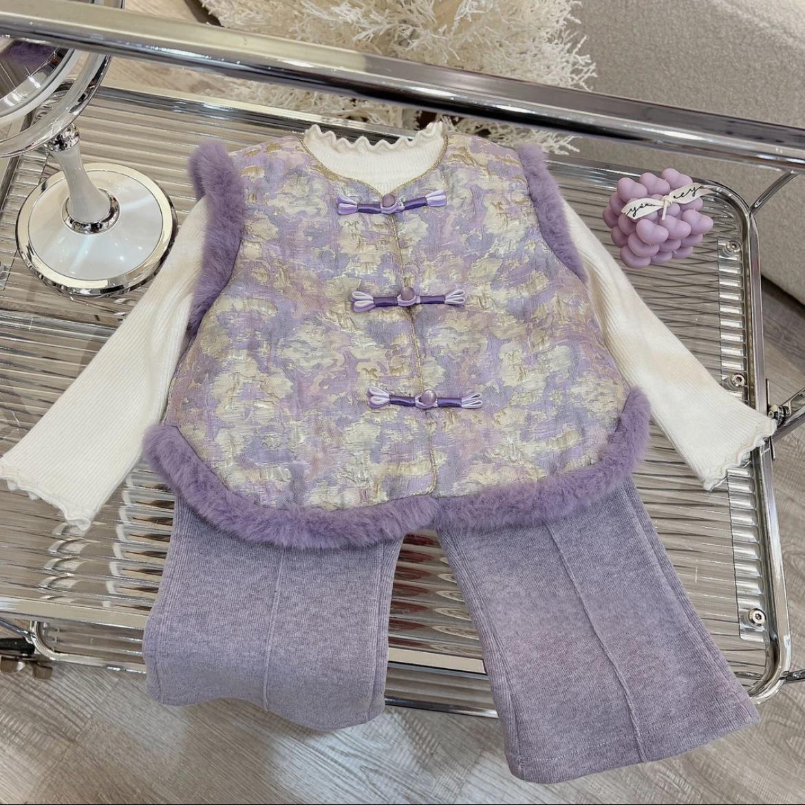 Girls Velvet Winter Suit – Warm Chinese Style Outfit – Outfit Sets – Image 1
