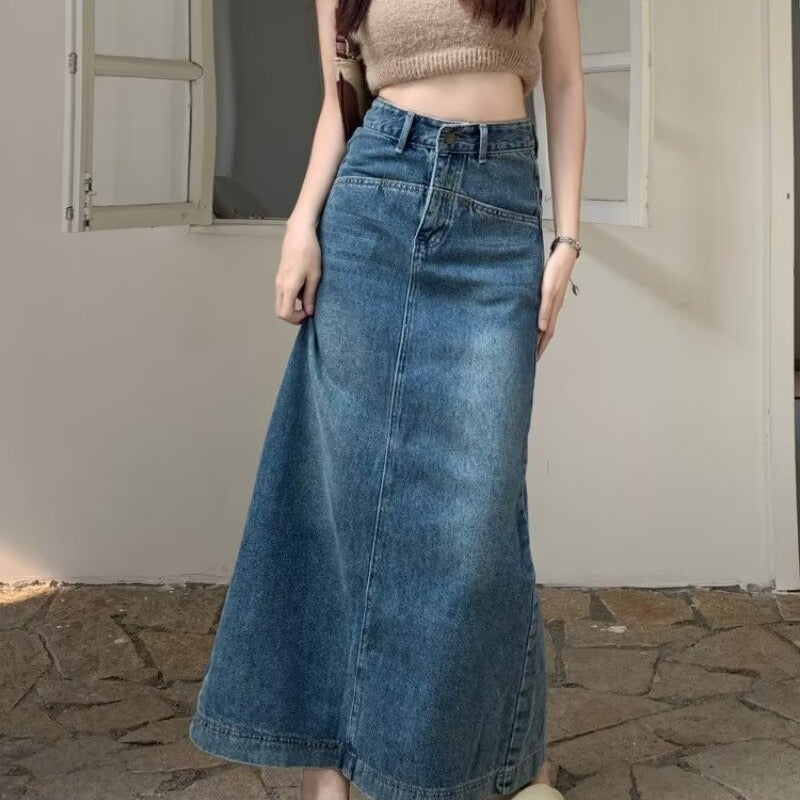 Large Size "Visual Slim" Denim Skirt