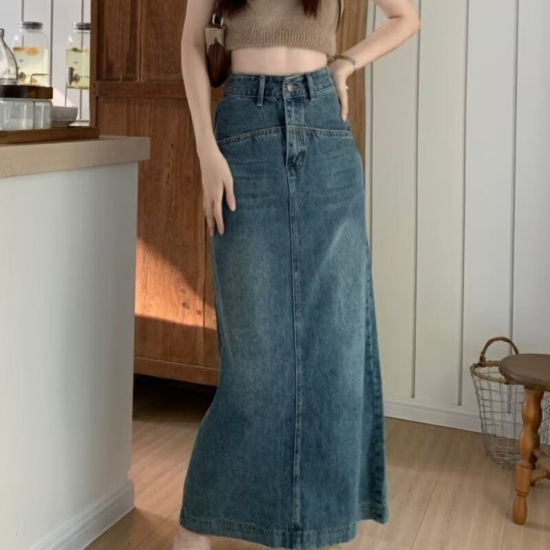 Large Size "Visual Slim" Denim Skirt