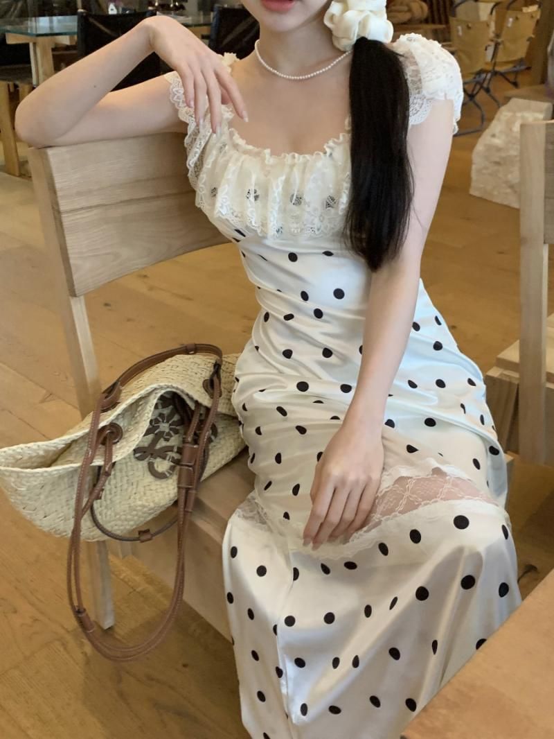 Apricot polka dot suspender summer dress for women