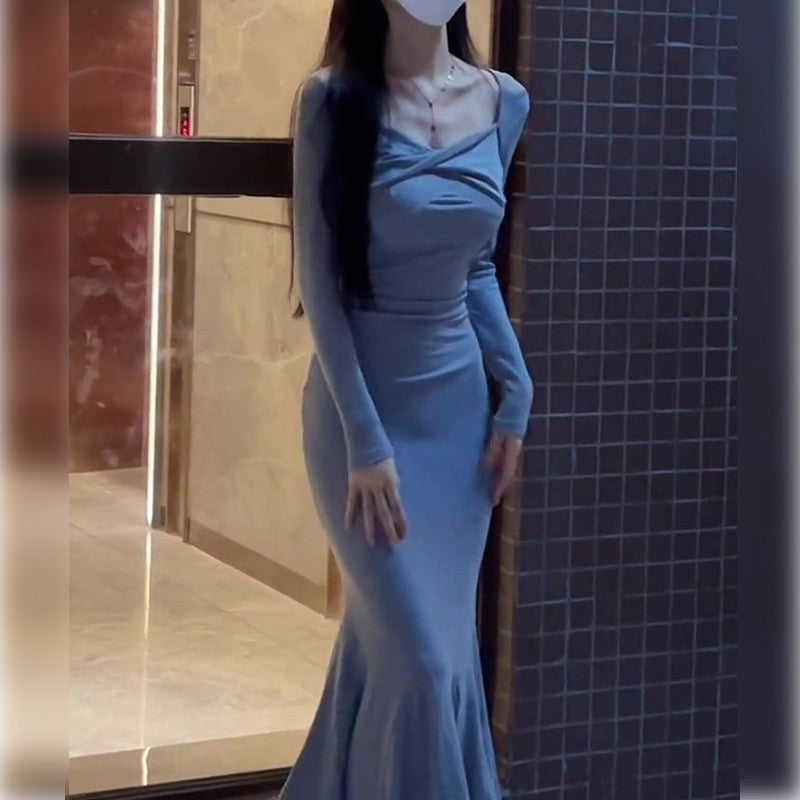 Black slim fit knitted fishtail dress for women autumn winter
