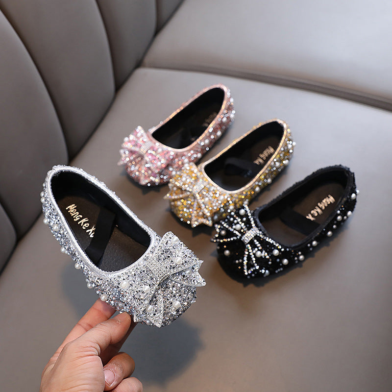 girls summer sandals with comfortable and breathable design for outdoor wear