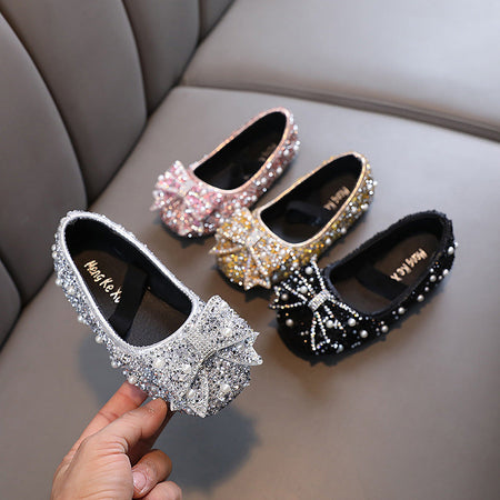 girls summer sandals with comfortable and breathable design for outdoor wear